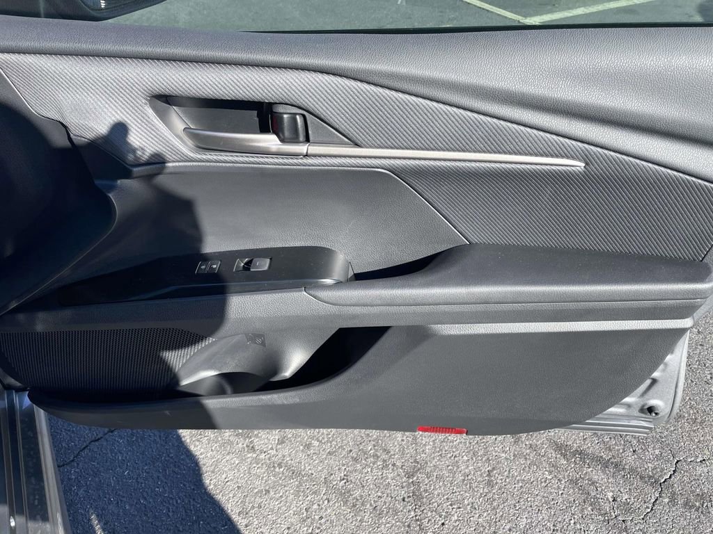 Used 2020 Toyota Camry XSE image 46