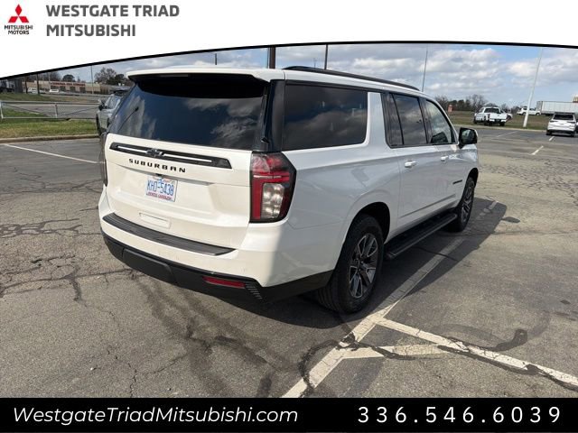 Used 2023 Chevrolet Suburban Z71 w/ Luxury Package image 8