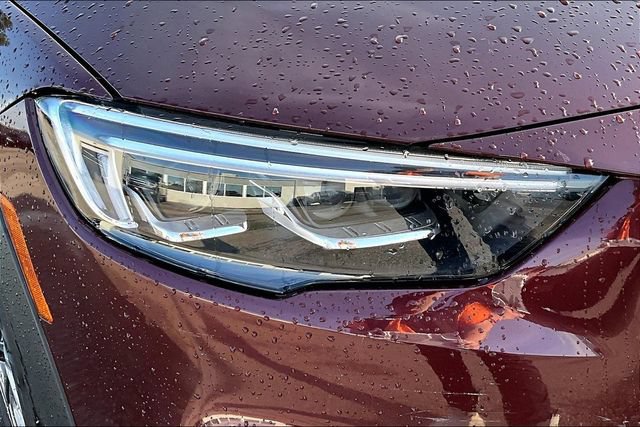 Used 2019 Buick Regal Essence w/ Driver Confidence Package I AWD/4WD image 28