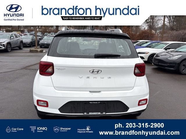 Certified 2025 Hyundai Venue Limited FWD image 5