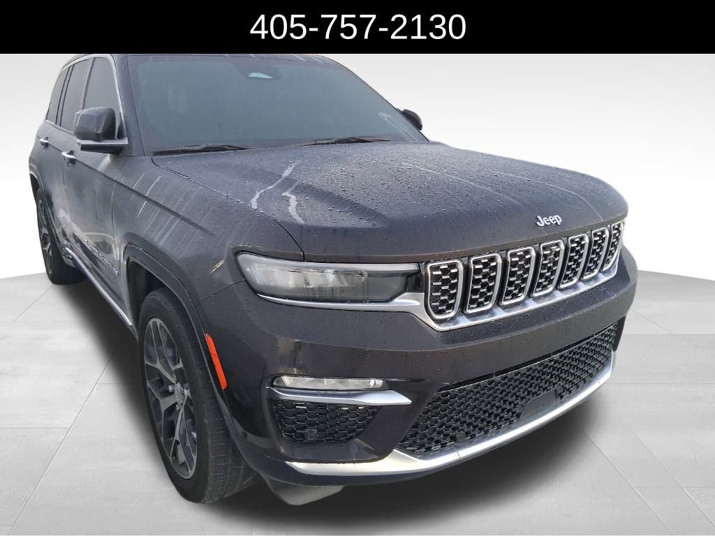 Used 2023 Jeep Grand Cherokee Summit image 2