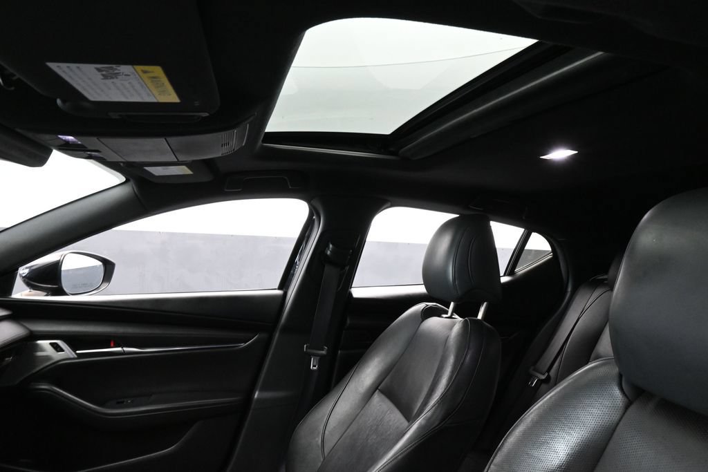 Used 2021 MAZDA MAZDA3 s FWD image 11