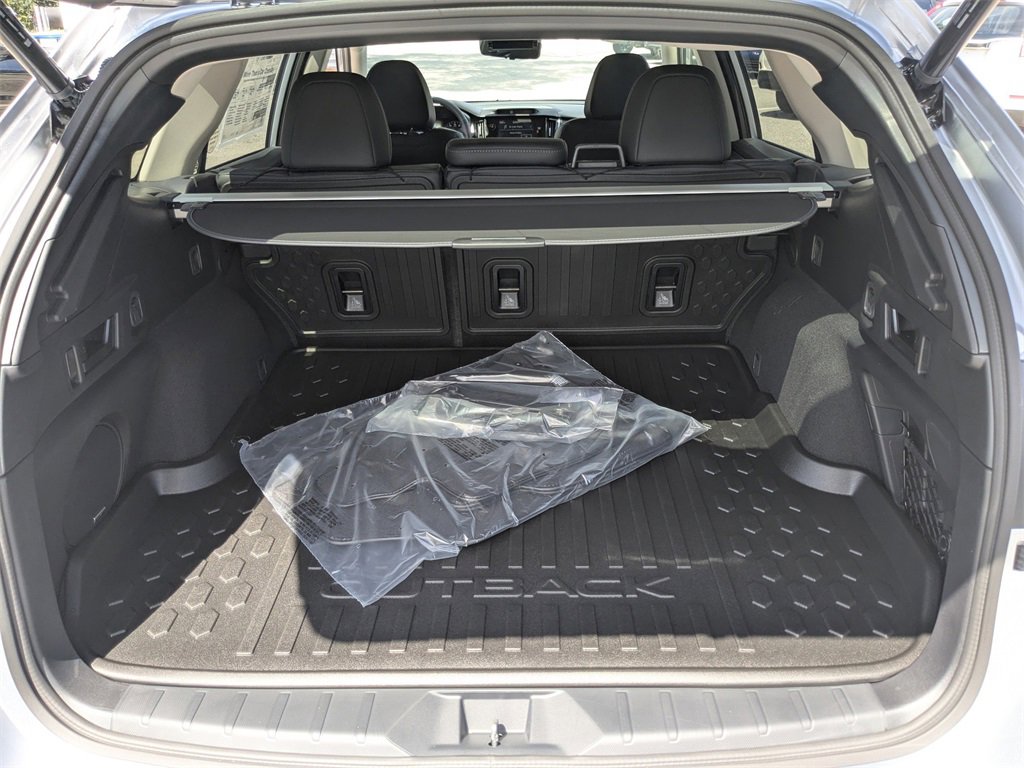 New 2025 Subaru Outback Touring XT image 12