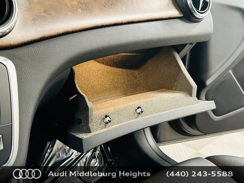 Used 2016 Mercedes-Benz GLA 250 4MATIC image 19
