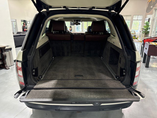 Used 2013 Land Rover Range Rover Autobiography AWD/4WD image 16