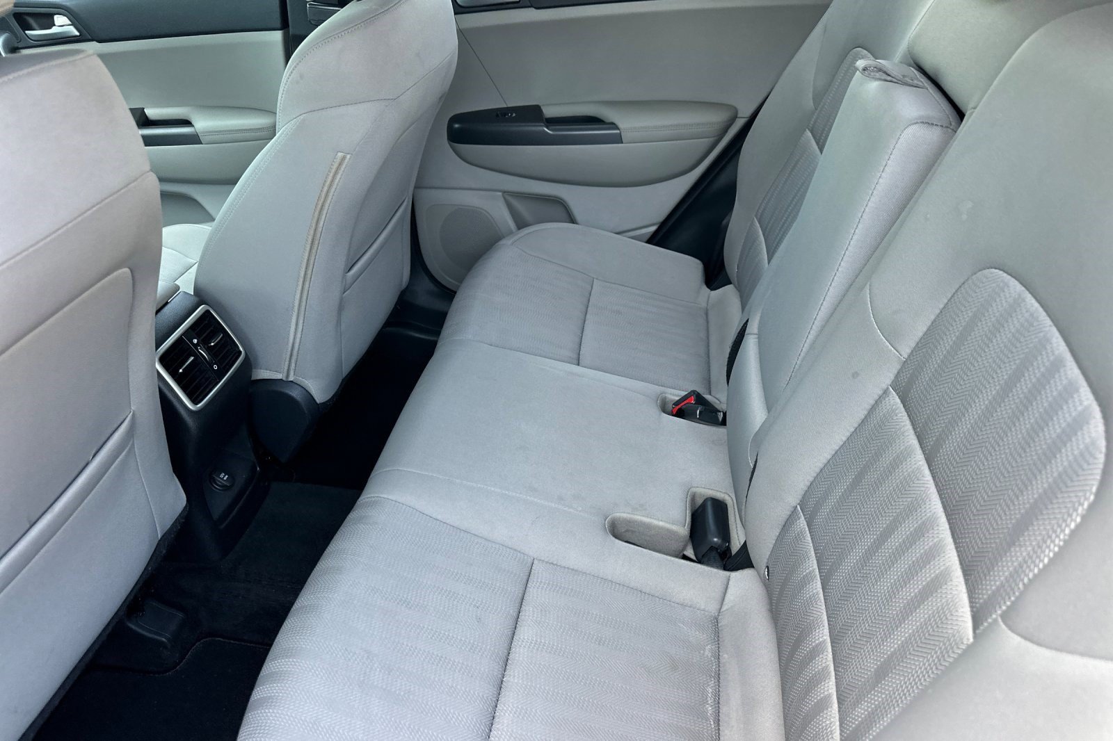 Used 2022 Kia Sportage LX FWD image 25