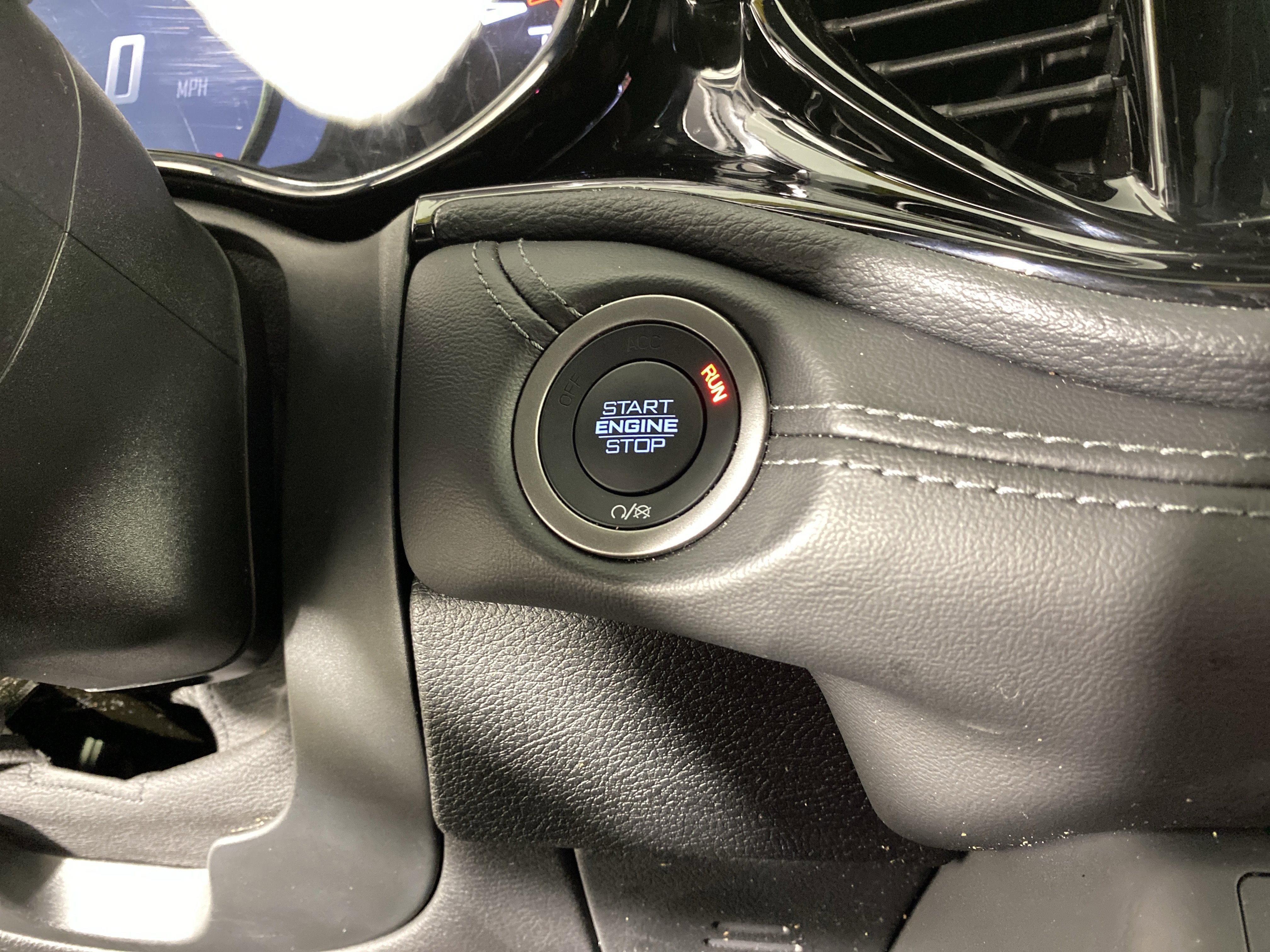 Used 2024 Dodge Durango SXT image 26