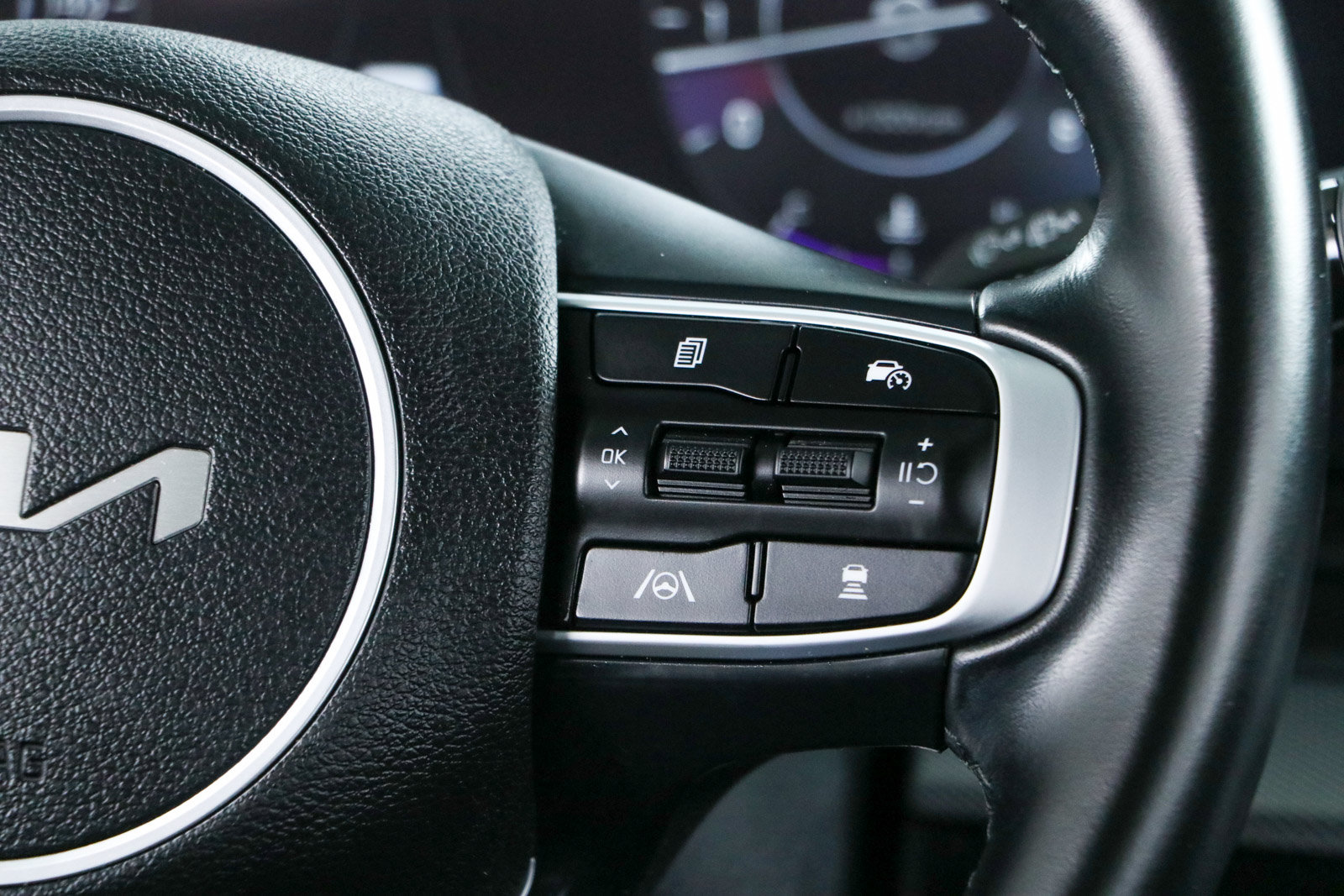 Used 2023 Kia Sportage SX FWD image 14