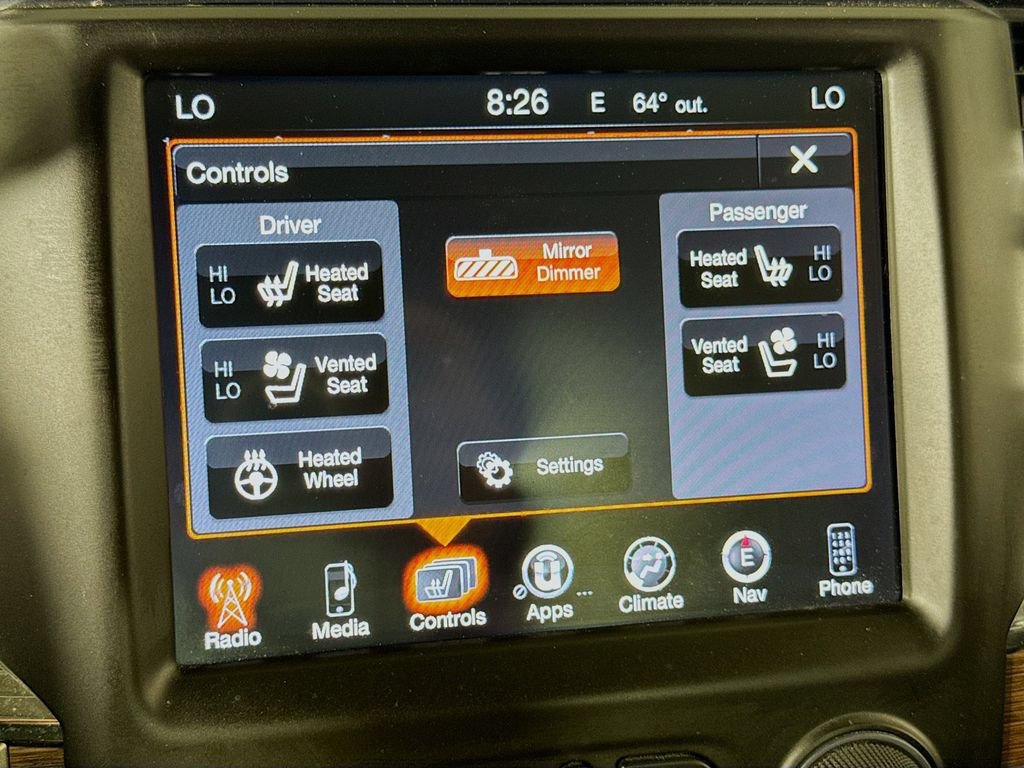 Used 2014 RAM 2500 Laramie w/ Convenience Group AWD/4WD image 26