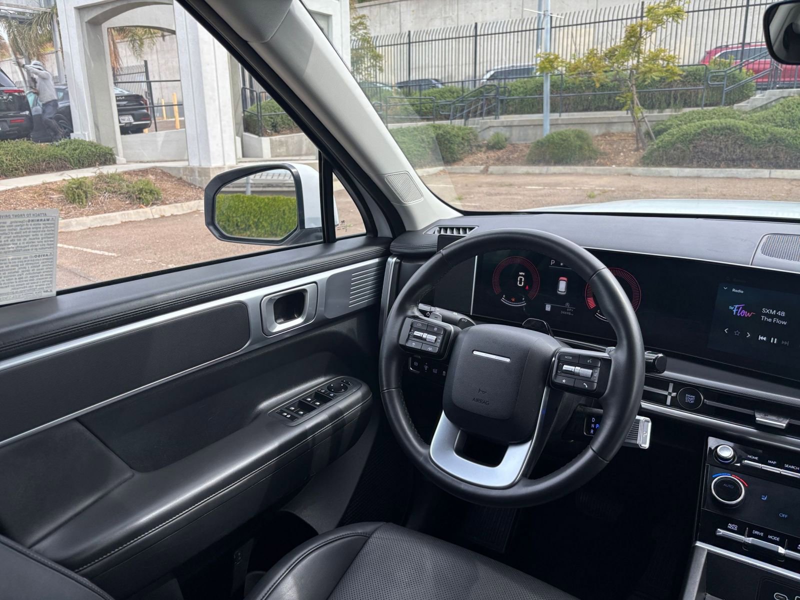 Used 2025 Hyundai Santa Fe SEL AWD/4WD image 37