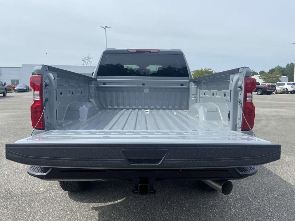 New 2025 Chevrolet Silverado 2500 Custom w/ Custom Value Package image 8