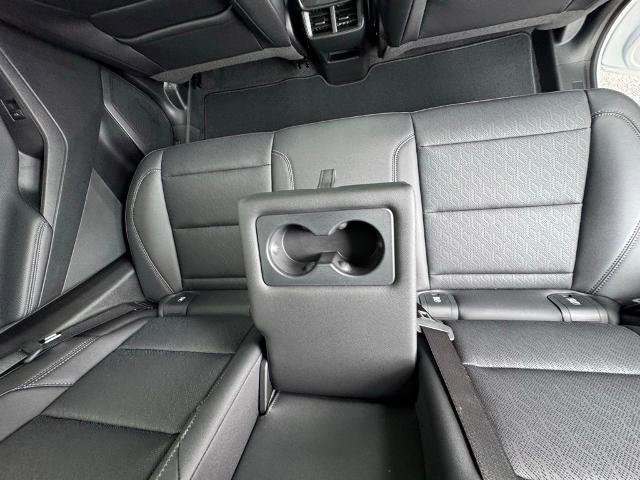 New 2026 Chevrolet Equinox LT w/ Convenience Package II AWD/4WD image 32