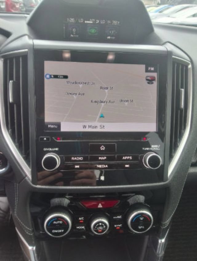 Used 2019 Subaru Forester Touring AWD/4WD image 2