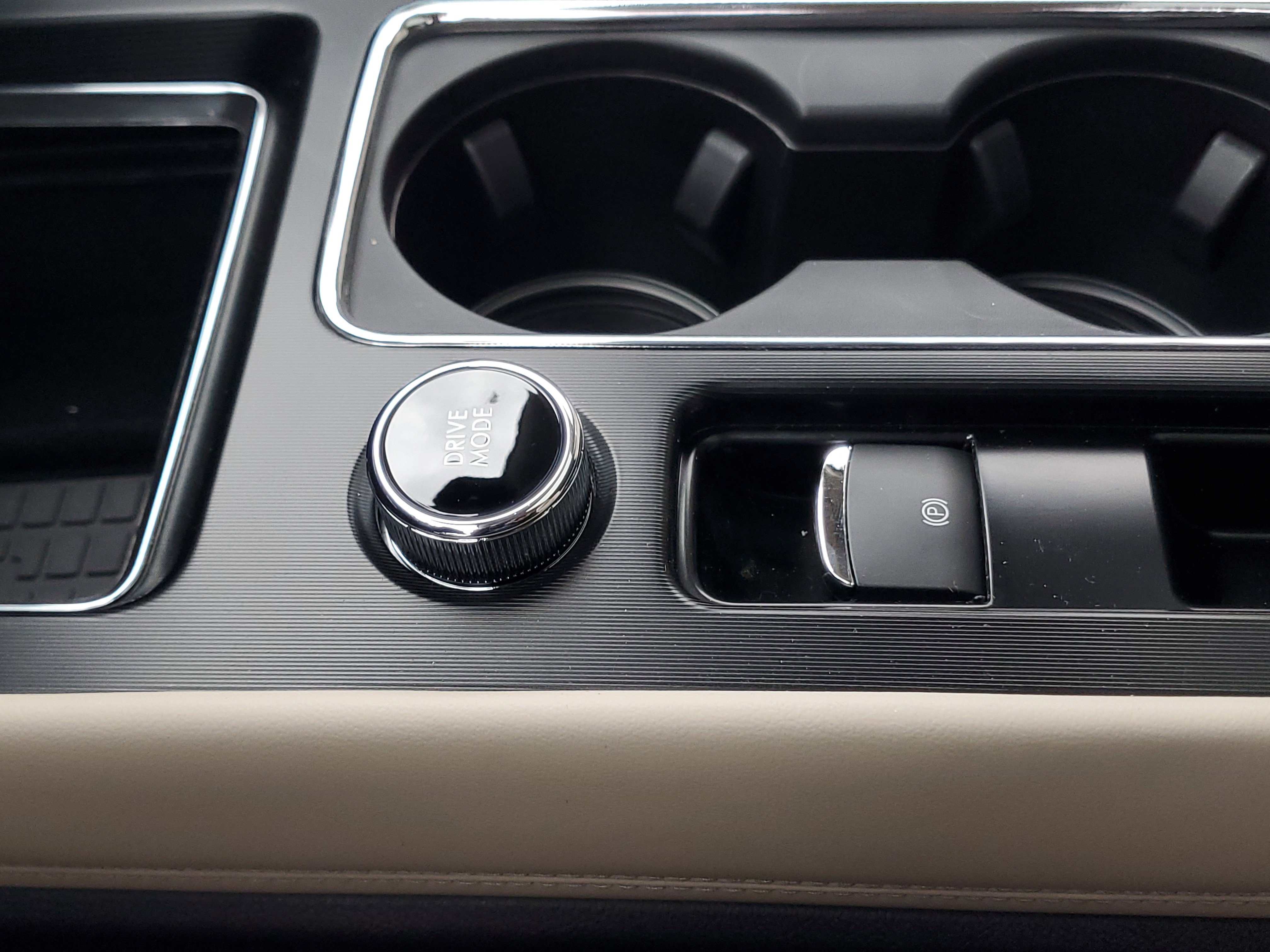 New 2026 Lincoln Corsair Reserve w/ Jet Appearance Package image 24