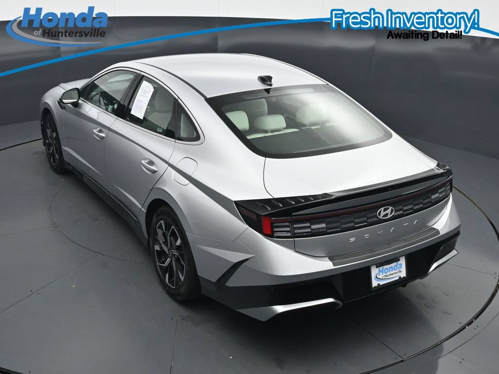 Used 2025 Hyundai Sonata SEL FWD image 23