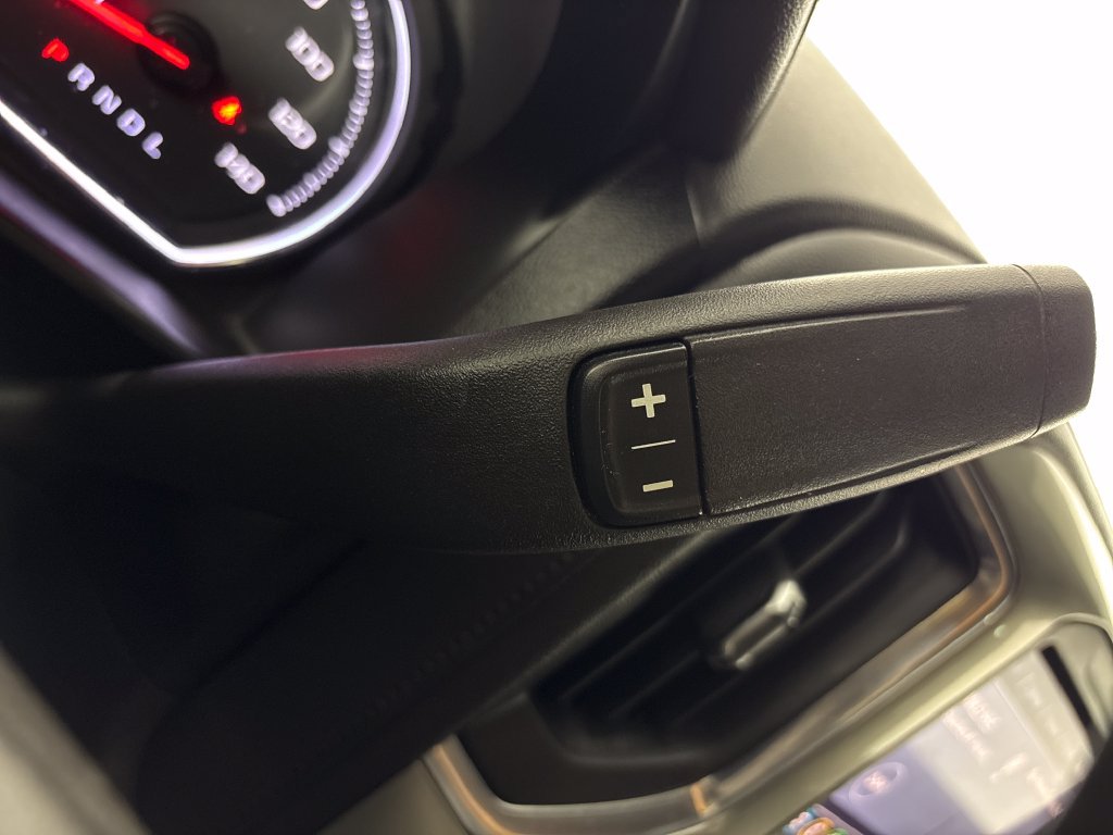 Used 2020 Chevrolet Silverado 1500 LTZ AWD/4WD image 27
