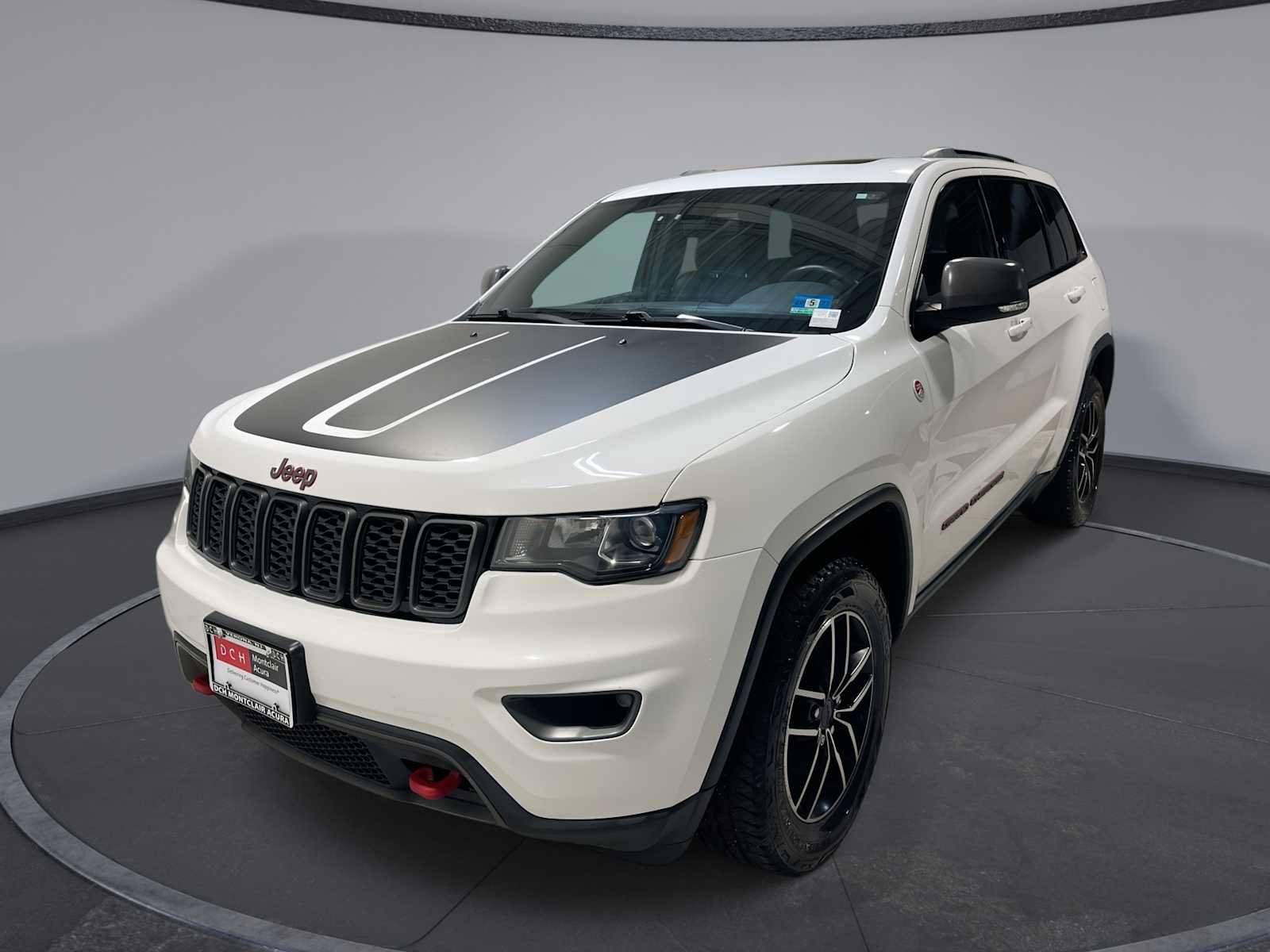 Used 2020 Jeep Grand Cherokee Trailhawk AWD/4WD image 1