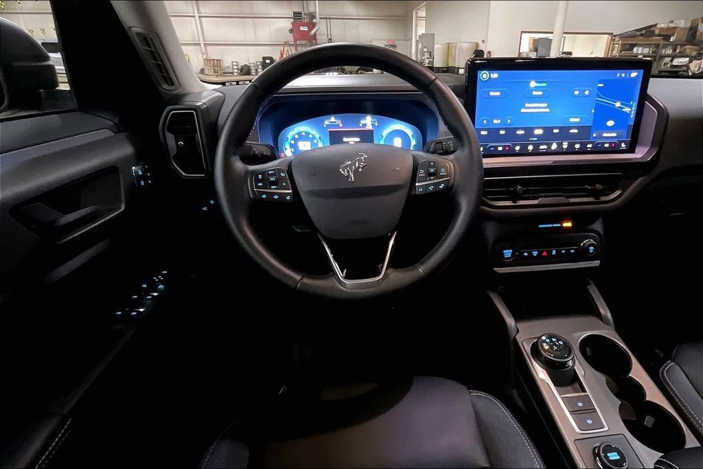 Certified 2025 Ford Bronco Sport Outer Banks w/ Outer Banks Tech Package+ AWD/4WD image 5