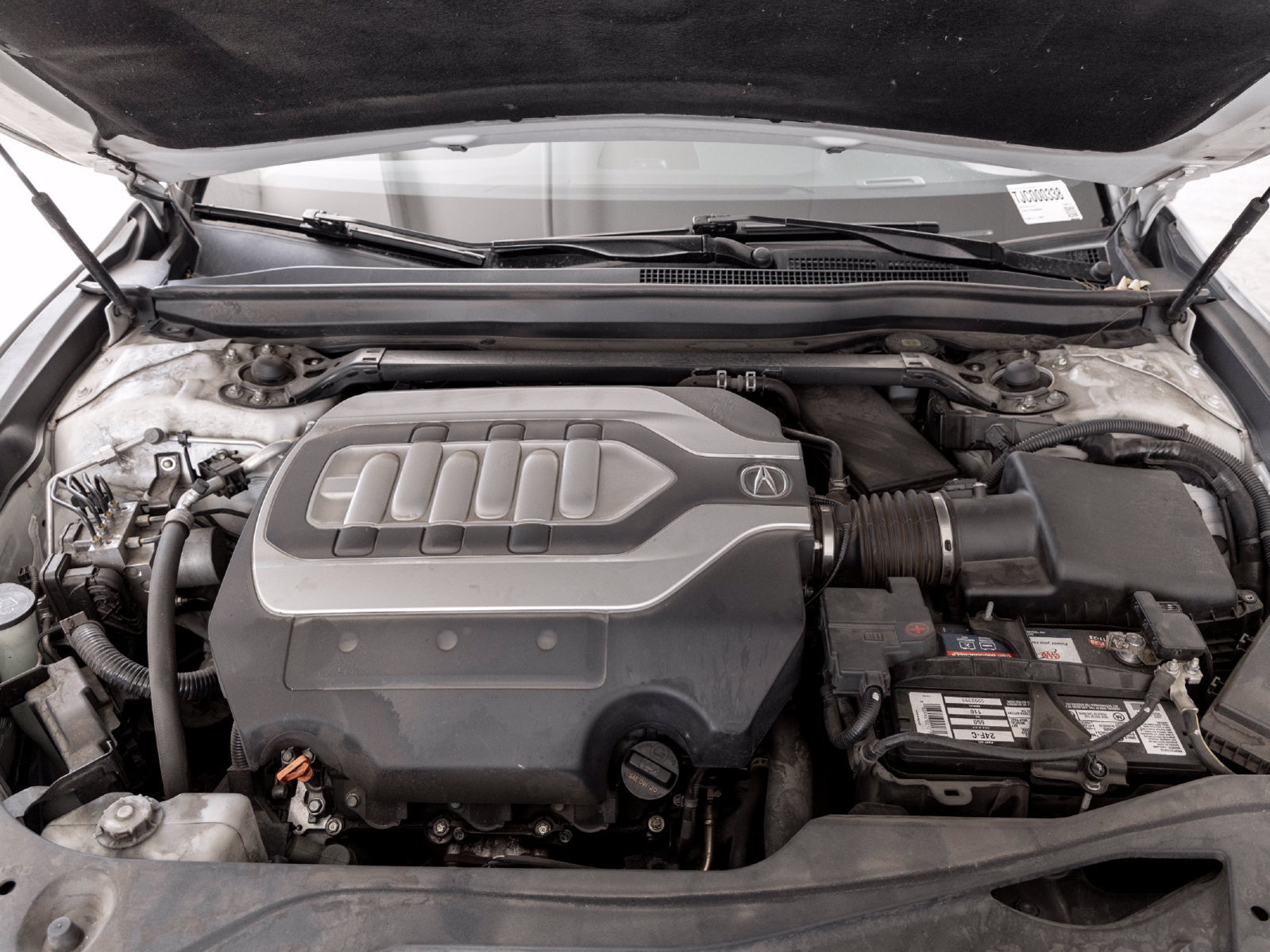 Used 2018 Acura RLX w/ Technology Package FWD image 28