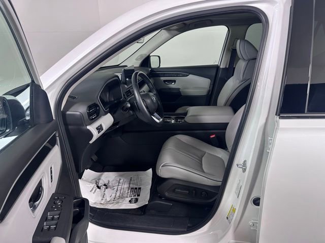 Used 2023 Honda Pilot Elite image 22