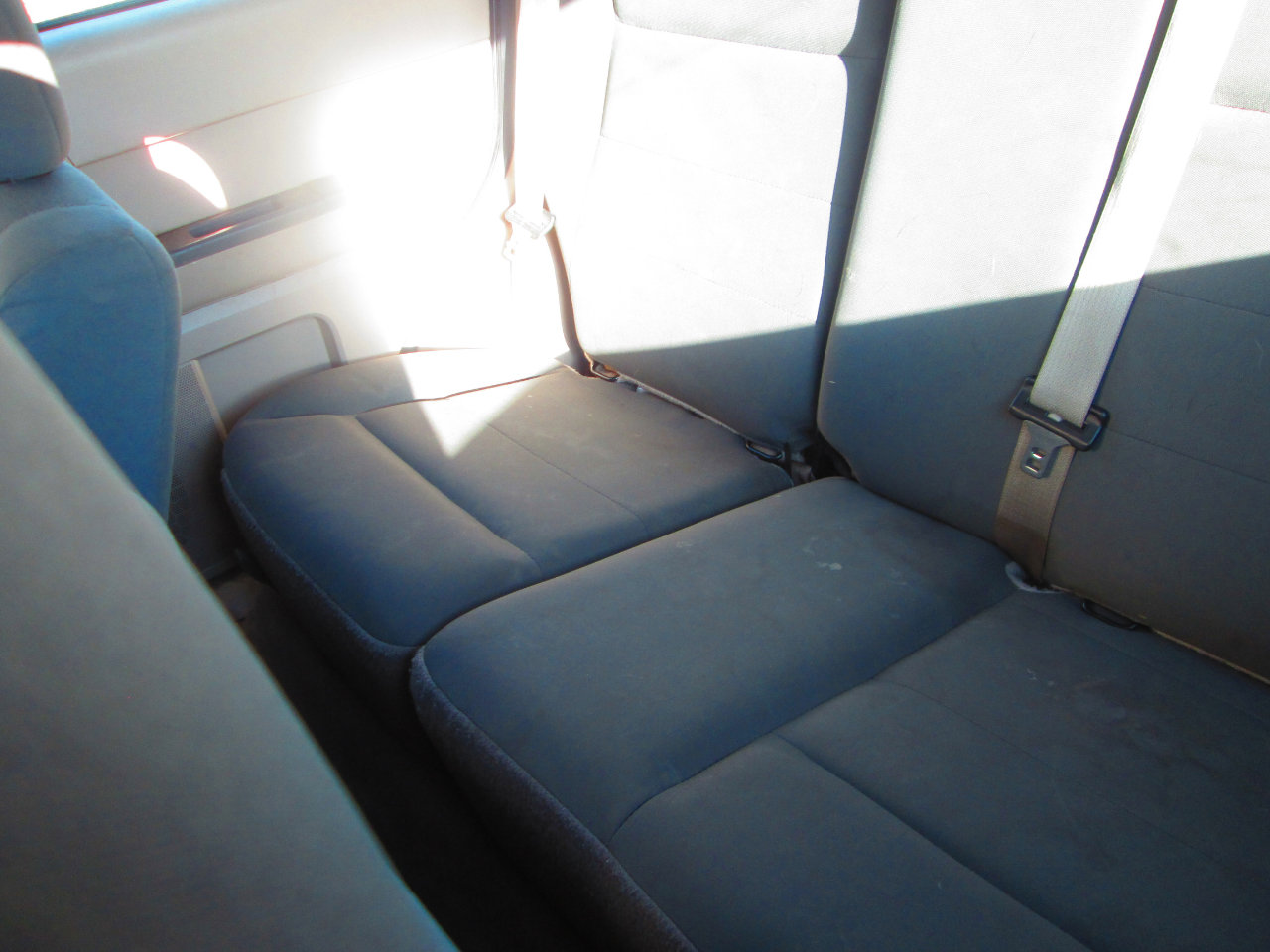 Used 2009 Ford Escape XLS image 9