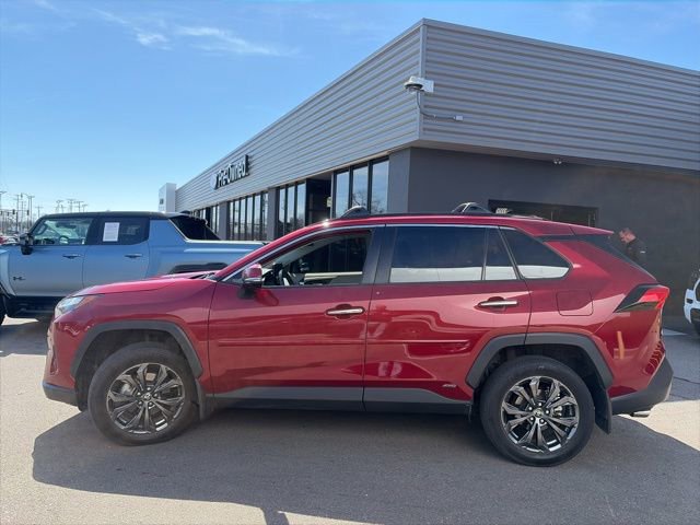 Used 2024 Toyota RAV4 Limited w/ Advanced Technology Package image 8