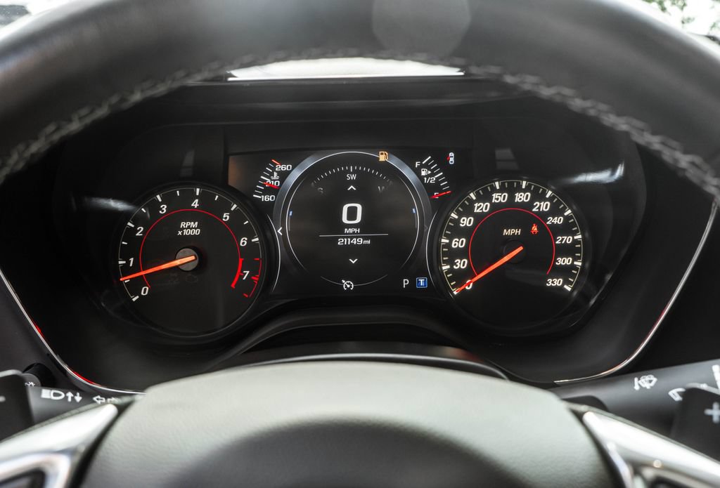 Used 2022 Chevrolet Camaro SS RWD image 15