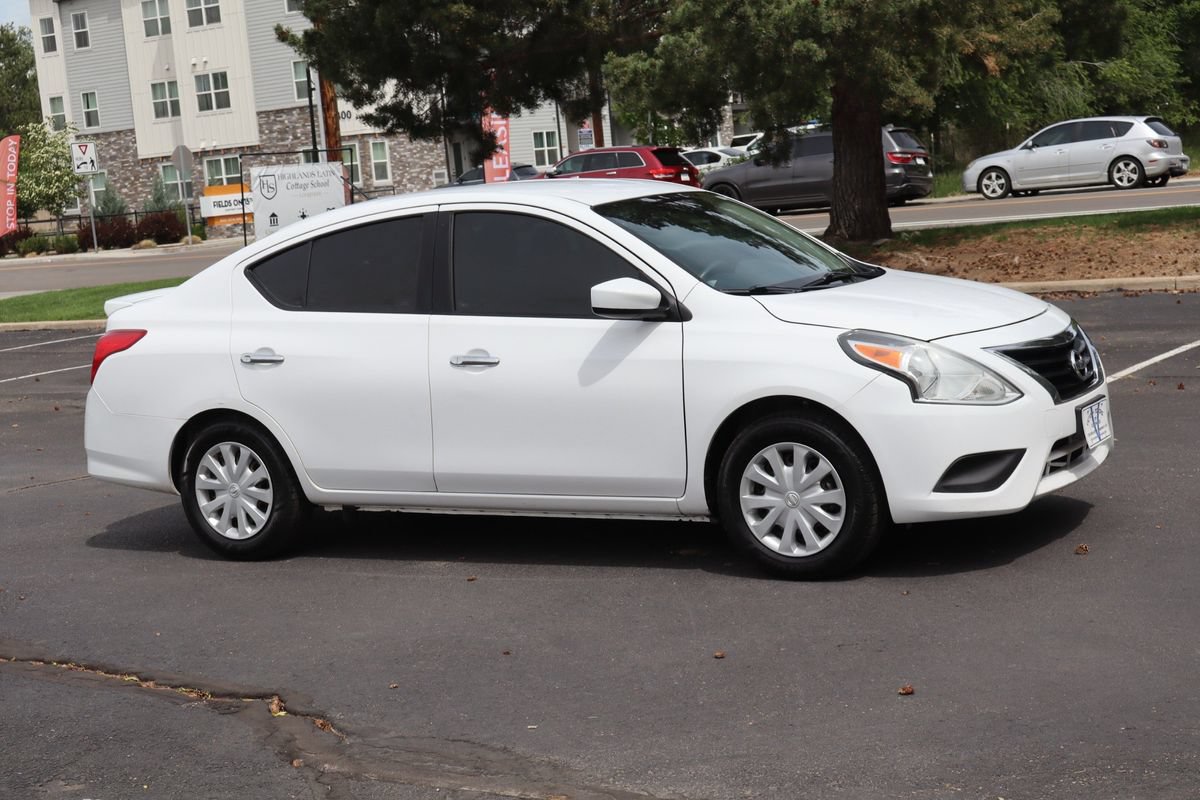 Used 2019 Nissan Versa SV FWD image 2