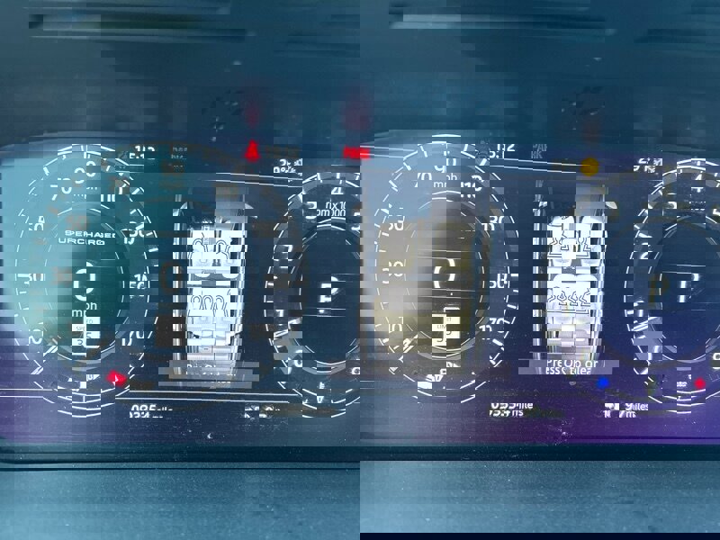 Used 2018 Land Rover Range Rover Supercharged image 21