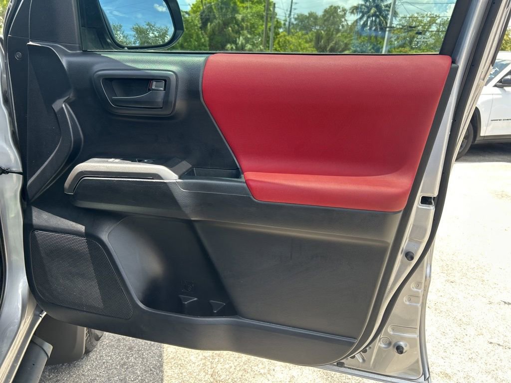 Used 2021 Toyota Tacoma 2WD Double Cab image 24