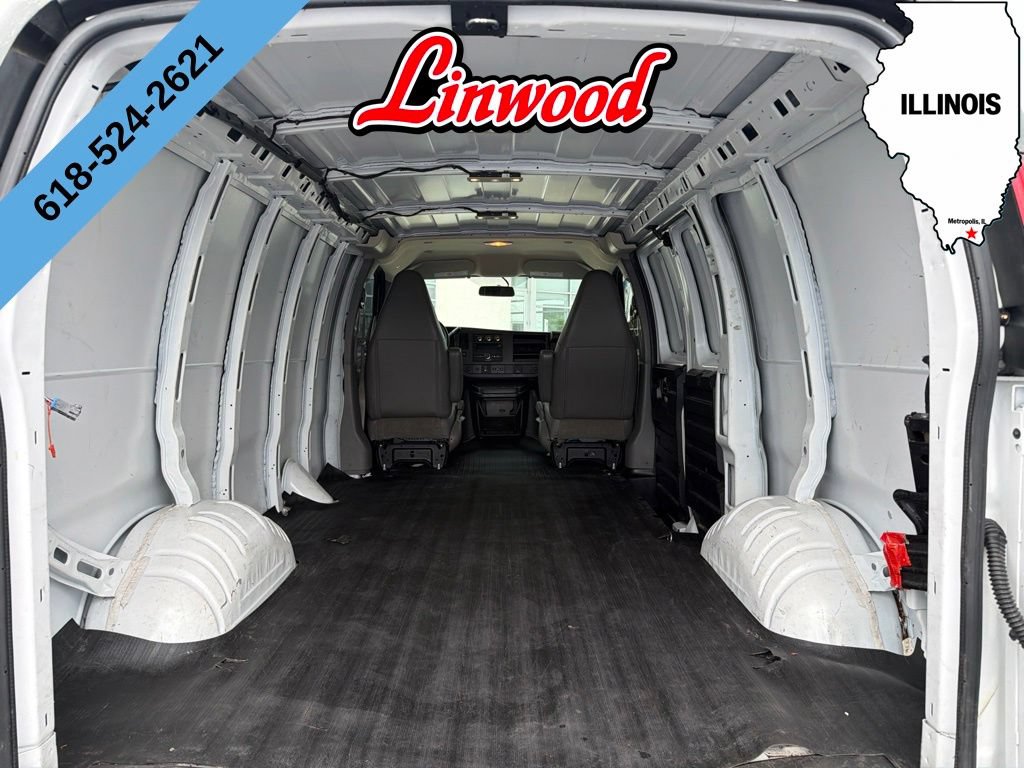 Used 2020 Chevrolet Express 2500 w/ Driver Convenience Package RWD image 14