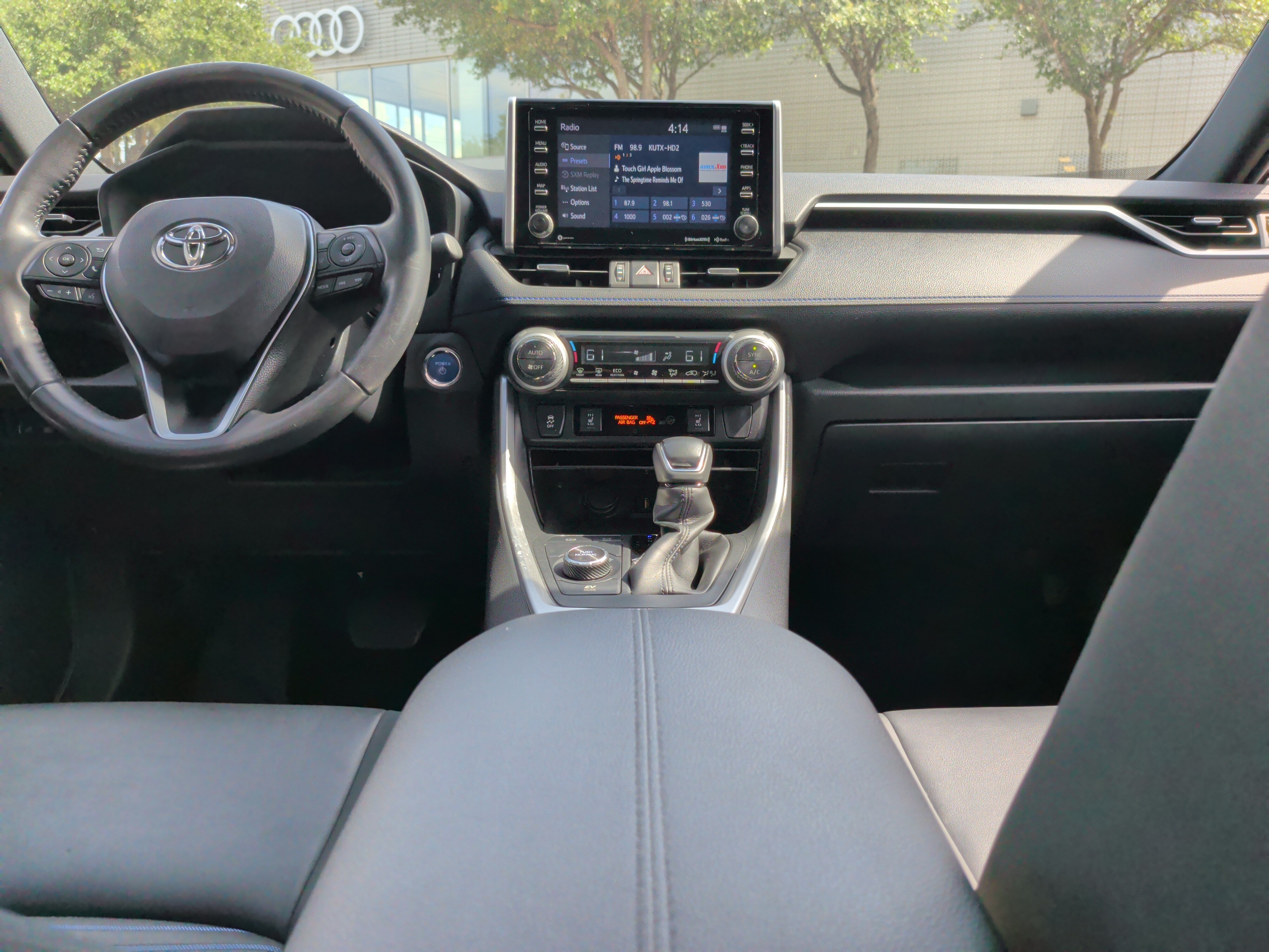 Used 2021 Toyota RAV4 XSE w/ XSE Grade Weather Package AWD/4WD image 27