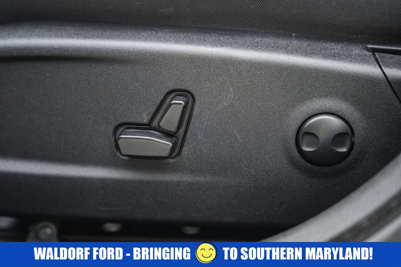 Used 2023 Dodge Charger SXT image 28