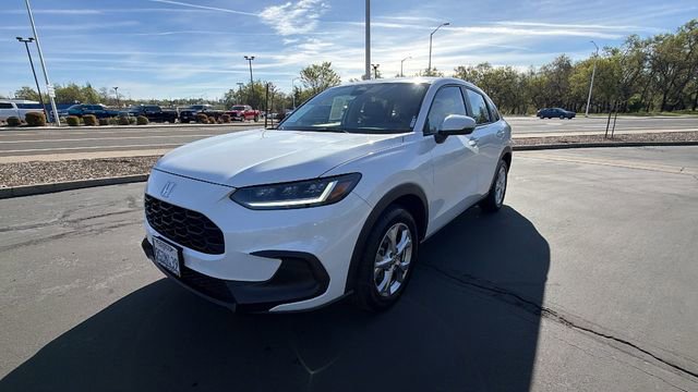 Used 2023 Honda HR-V LX image 1