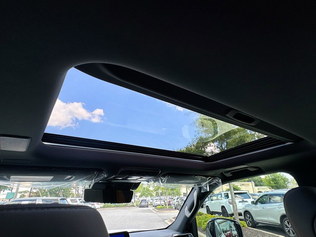 New 2025 Lexus LX 700h Overtrail image 29