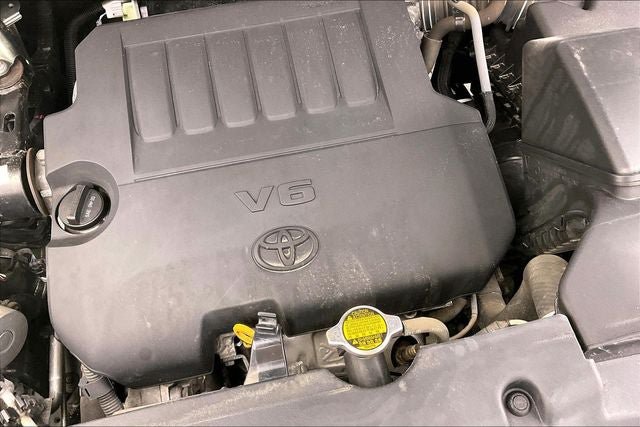 Used 2015 Toyota Highlander XLE AWD/4WD image 30