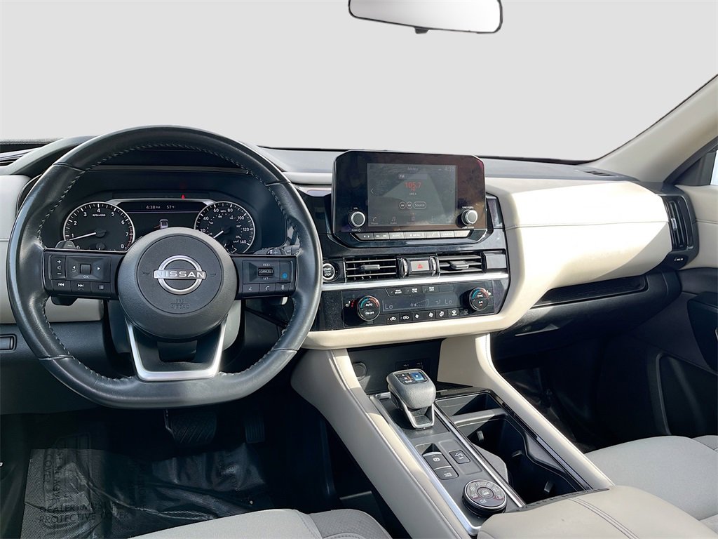 Used 2022 Nissan Pathfinder SV image 23