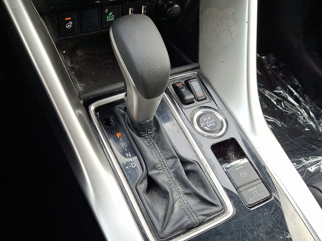 Used 2024 Mitsubishi Eclipse Cross SEL image 15