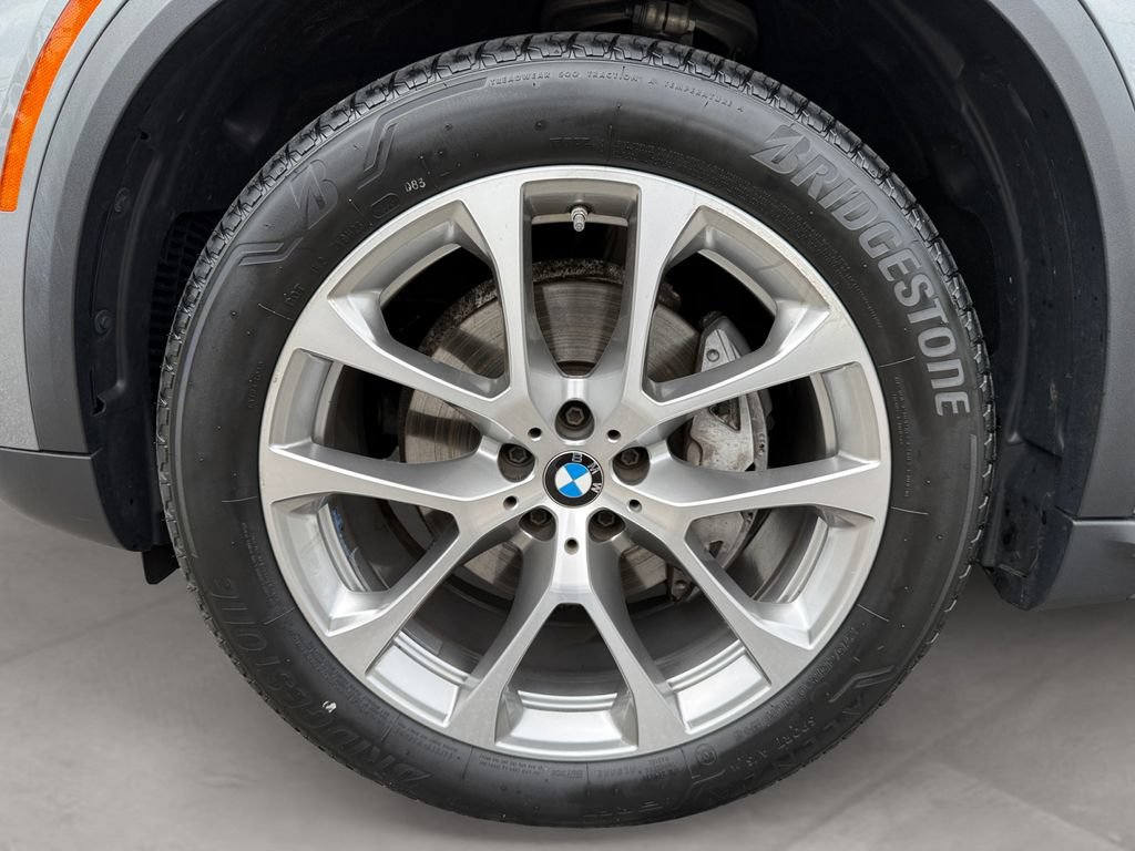 Used 2024 BMW X5 xDrive40i w/ Premium Package AWD/4WD image 14