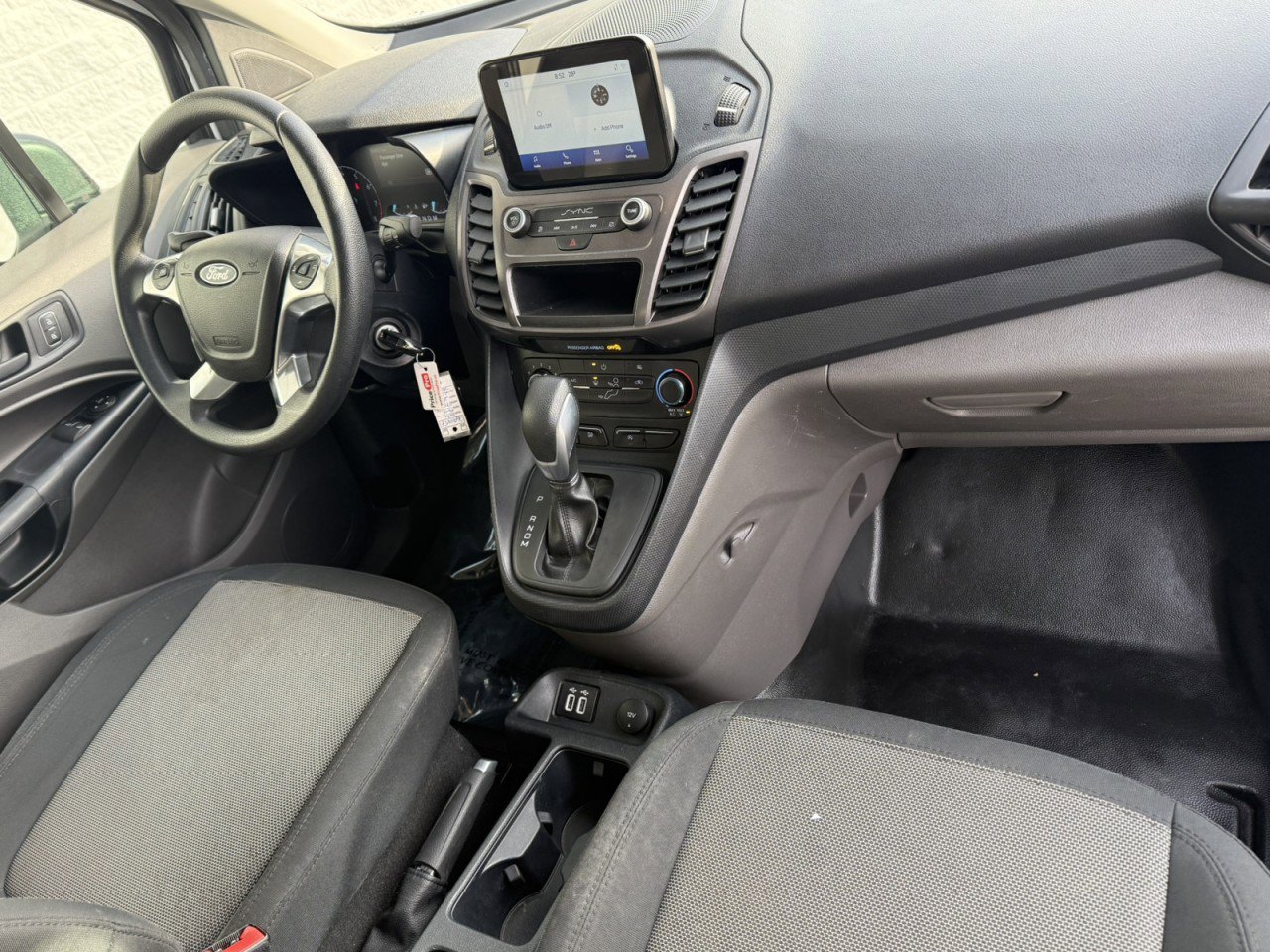 Used 2021 Ford Transit Connect XL image 14
