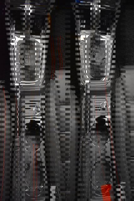 Used 2015 Volkswagen Golf 4-Door image 21