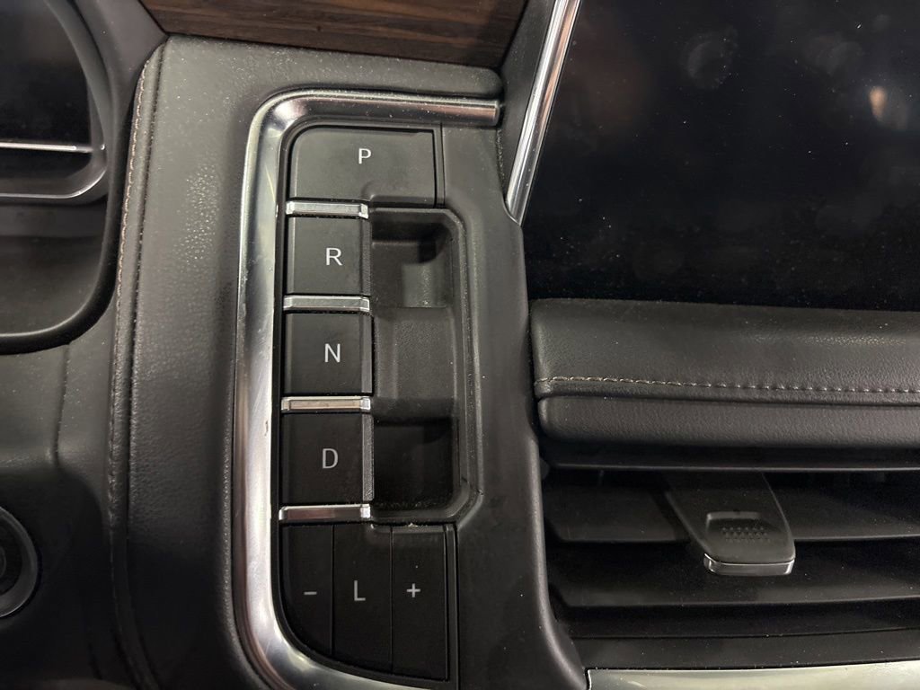 Used 2023 Chevrolet Tahoe High Country image 17
