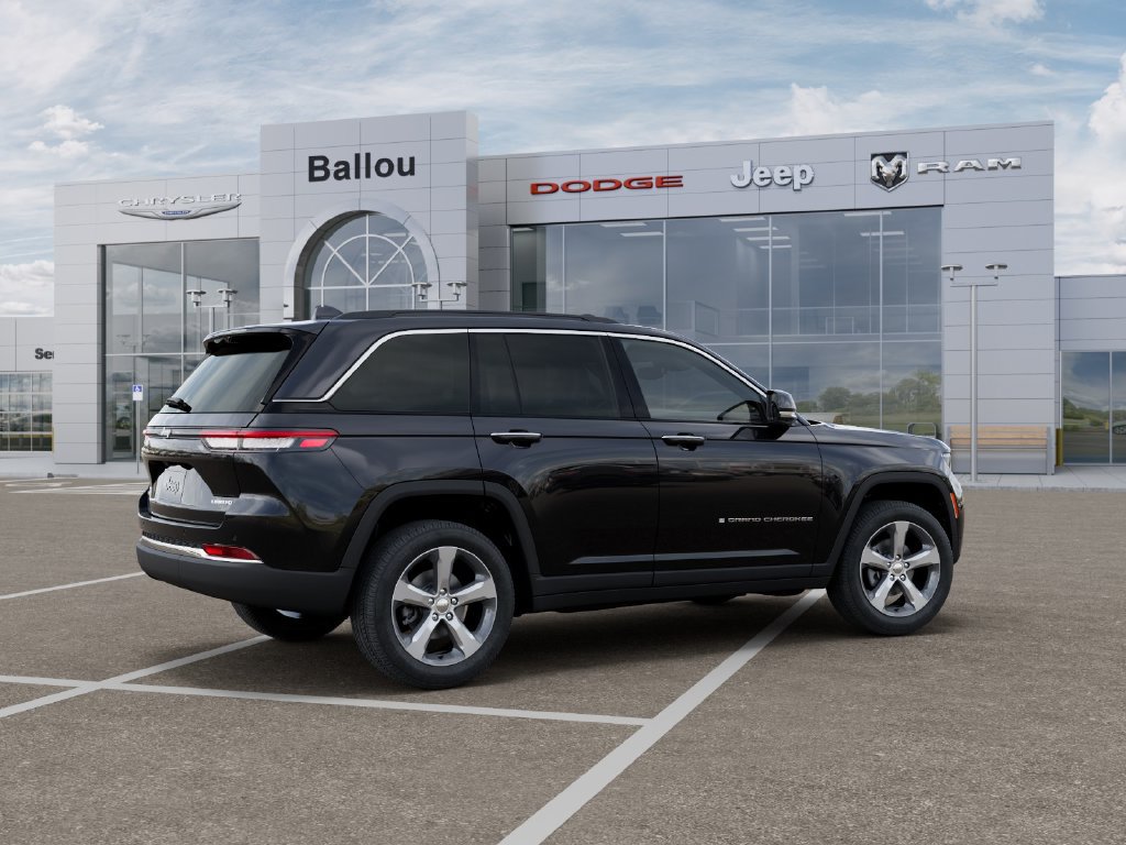 New 2026 Jeep Grand Cherokee Limited w/ Luxury Tech Group II AWD/4WD image 4
