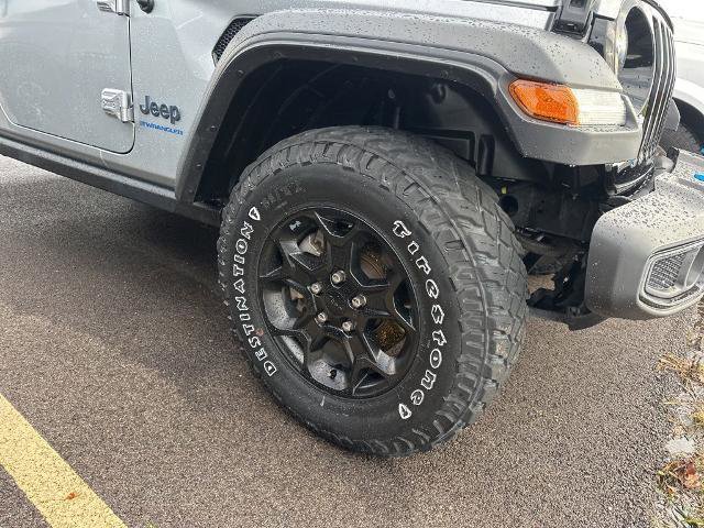 Used 2023 Jeep Wrangler Unlimited image 3