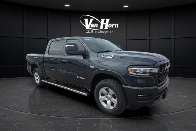New 2026 RAM 1500 4x4 Crew Cab image 2