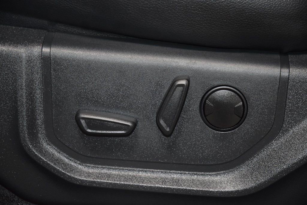 Used 2022 Ford F250 Lariat w/ Snow Plow Prep Package image 41