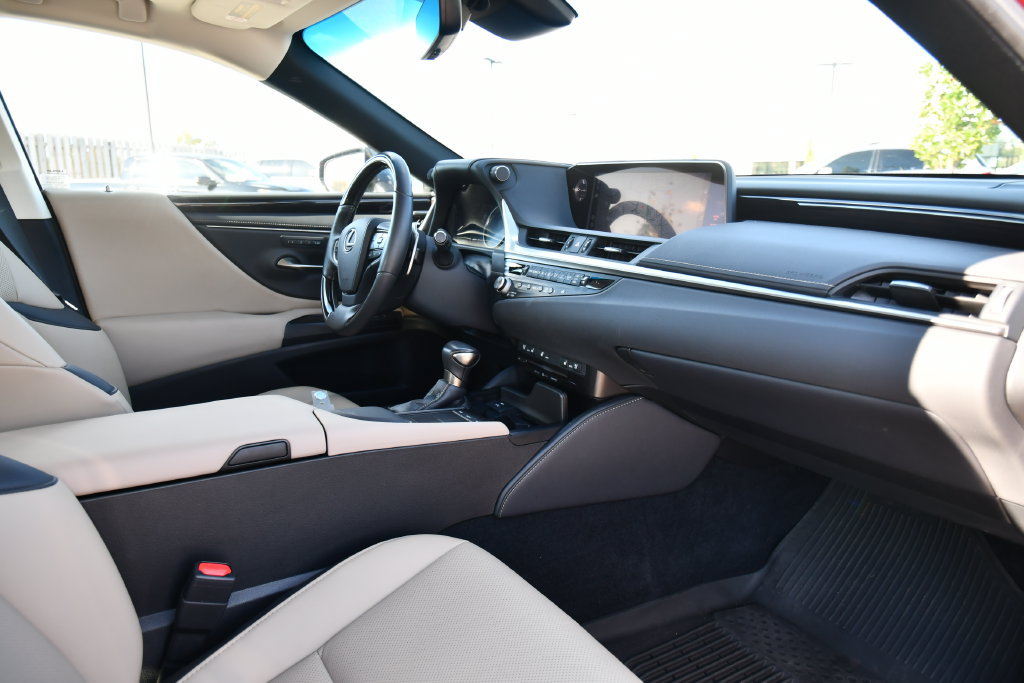 Used 2021 Lexus ES 350 w/ Premium Package FWD image 32