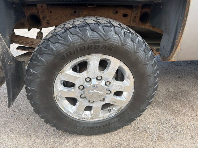 Used 2013 Chevrolet Silverado 2500 LTZ w/ LTZ Plus Package image 27