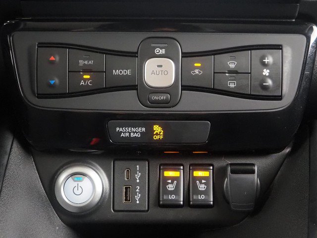 Used 2025 Nissan Leaf SV Plus FWD image 27