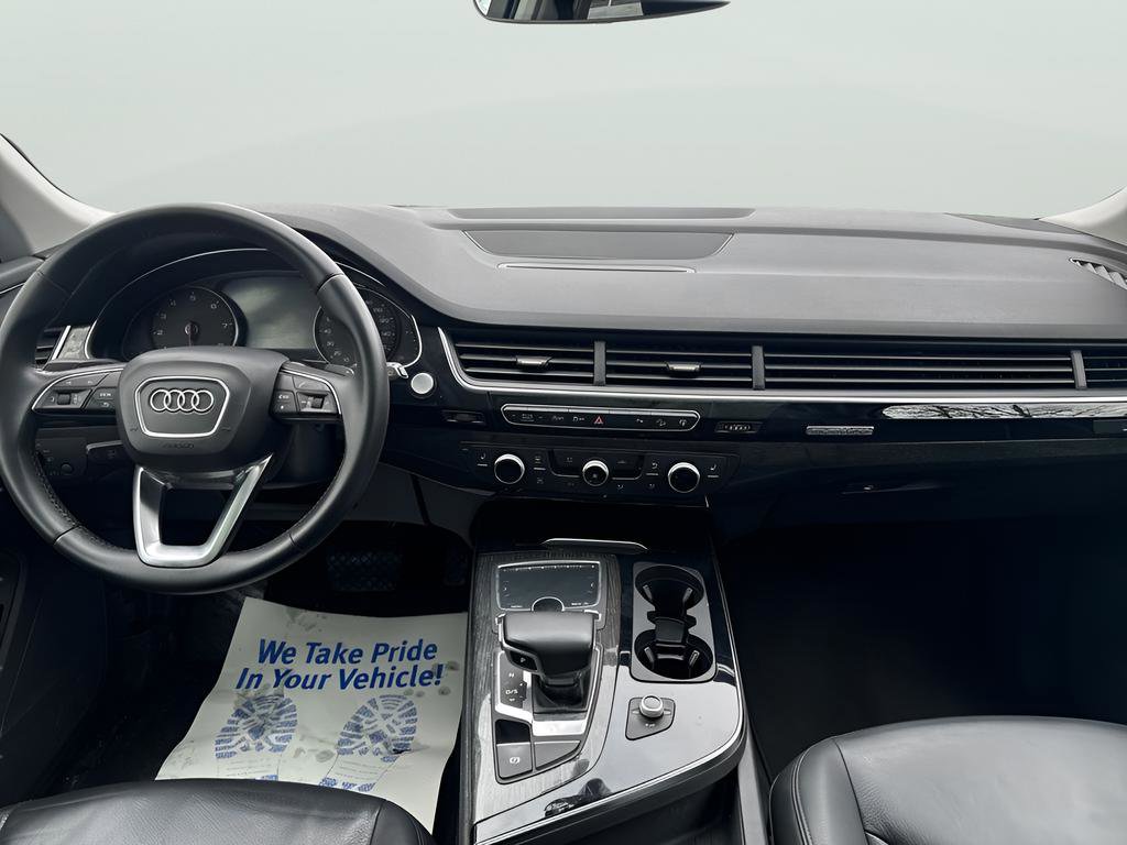 Used 2017 Audi Q7 3.0T Premium image 20